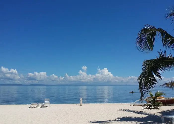 Aabana & Watersport Resort 3*